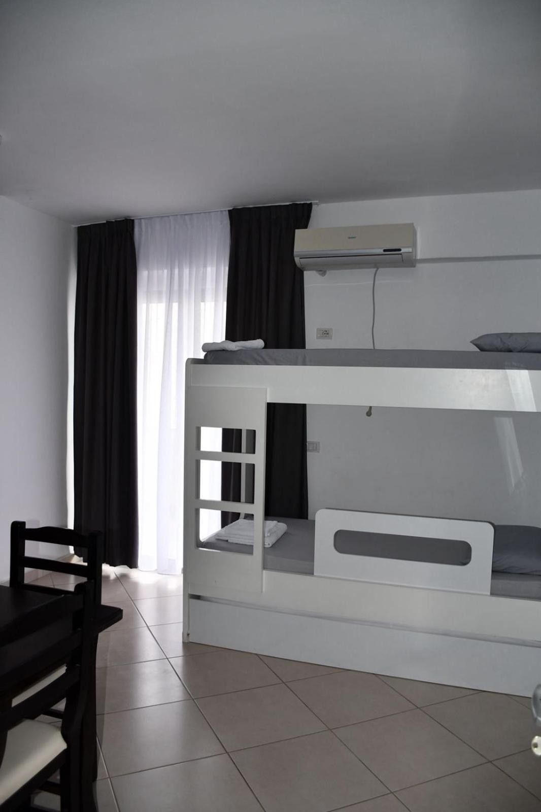 Shengjin Apartamente Antoni Exterior foto